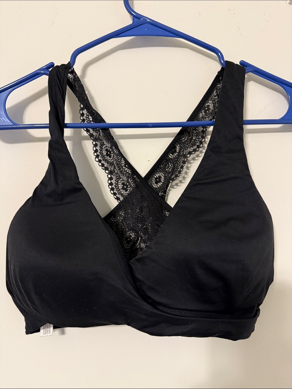 Black Lace-Back Wireless Bralette - Women Intimates